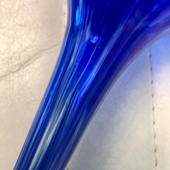 Blown Glass Plant Watering Bulbs - Set of 2 - Picture 6 of 6